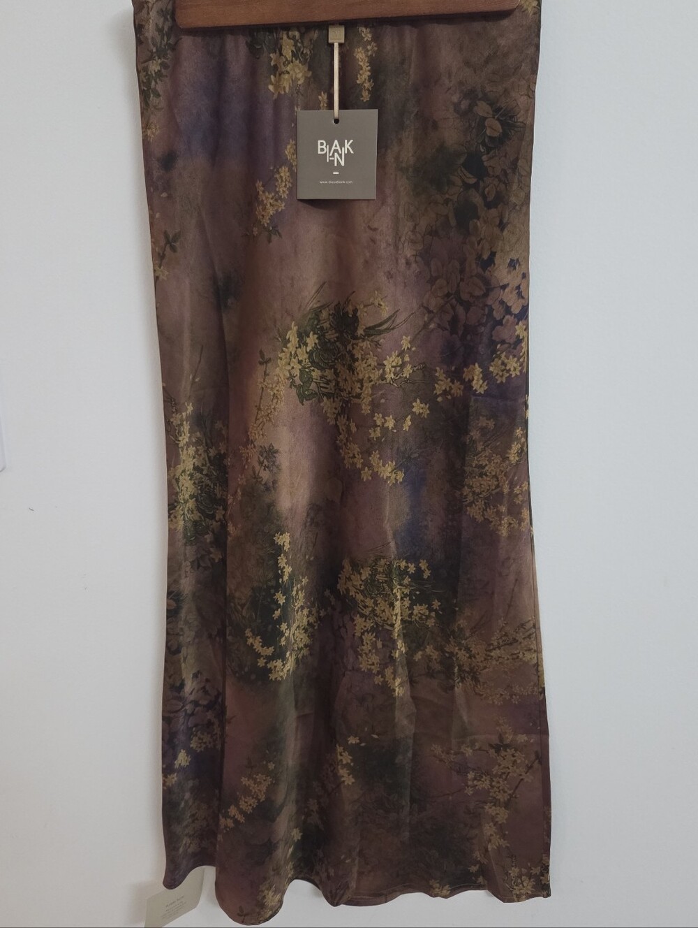 Blank Size Xs Brown/purple Floral Satin Long Skirt NEW WITH TAGS!